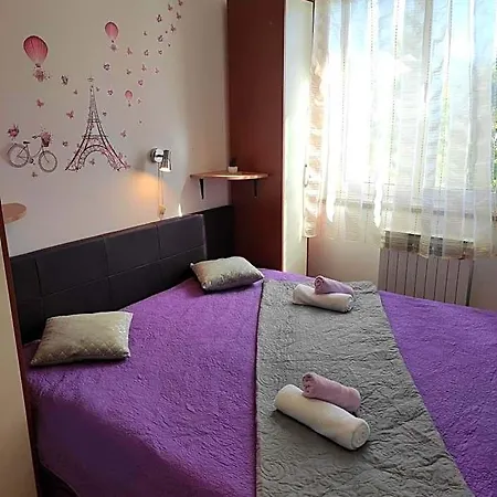 Lamia Na Uzvisini S Pogledom Na Otel 3*